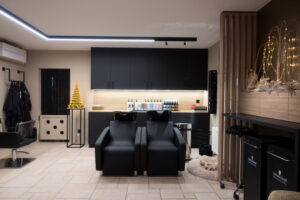 MarxInterieurs_ Project Kapsalon - Totaalpartner bedrijf - interieur op maat kapsalon Limburg